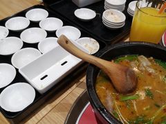 -妈妈故事米线(市府恒隆店)