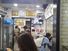 -覃肥叔桂林米粉(粮道街店)