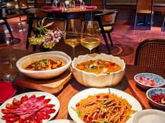 -肆海小川菜酒馆Wine Bistro (青年路店)