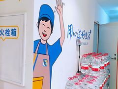 -联华超市(新闸路店)
