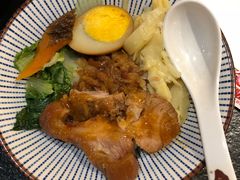 -胡须张鲁肉饭(美食文化馆店)