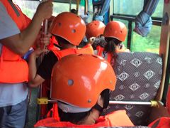 -雅鲁激流探险漂流