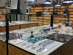 -罗伯特眼镜·蔡司官方授权(罗湖国贸店)