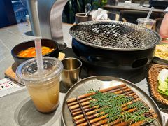 -草家酱蟹炭火烤肉店(珲春南路一店)