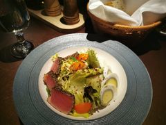 -卡普里披萨·牛扒·下午茶