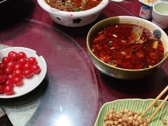 -自贡盐帮菜·玩辣餐厅(樱花园西街店)