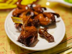 招牌烤乳鸽-石岐佬中山菜馆(张溪店)