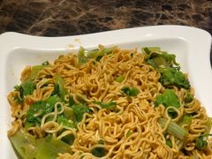 -鲩味道·脆肉鲩粤式鱼火锅(西丽店)