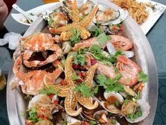 -大城·烧烤海鲜大排档(台东店)