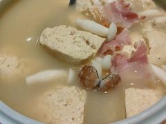 咸虾菌菇煨豆腐-壹零捌道·北京烤鸭(车公庄店)