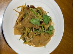 东北大拉皮-95号酱骨·一块豆腐(展春园西路店)