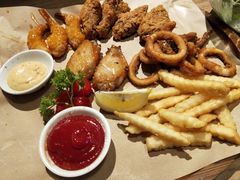 -必胜客(东岳店)