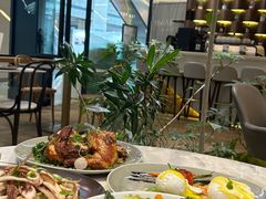 -théATRE茶聚场·餐厅(环球金融中心店)