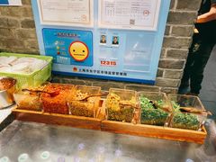 -呷佬·长沙手工米粉(金沙江路店)