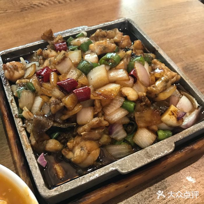 弄堂里· 江南名肴(西湖龙井路店)铁板牛蛙图片