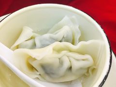 -侬佳蒸菜馆(听潮店)