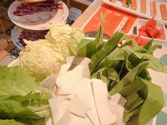 -南城十里潮汕鲜牛火锅·鲜虾生滚粥(融汇老商埠店)