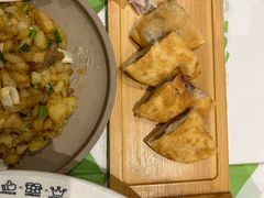 -渔语鱼新川菜Bistro(万象天地店)
