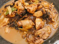 小鸡炖蘑菇-京滨饭店·餐厅(阜外大街店)