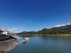 -孔雀湖生态旅游区