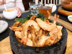 九层塔石锅大明虾-潮堂 · 潮州菜(国贸商城店)