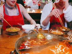-萍姐火锅·公路夜市(武汉首店)