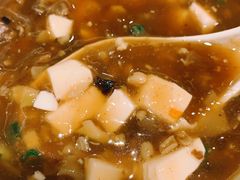 东阳沃豆腐-咬不得高祖生煎·简餐(金逸影城店)