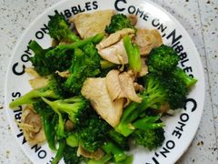 -爱月宝月嫂·育儿嫂(哈尔滨总店)