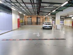 -经纬汇-停车场