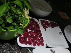 -仄园围炉坊·牛肉火锅·汕头卤水火锅(南山店)