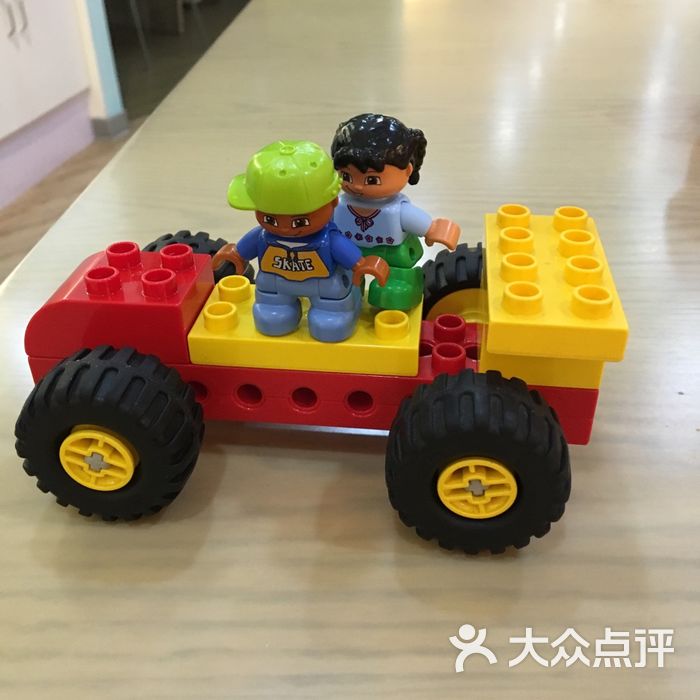 儿童科技营双语乐高图片-郑州教育机器人