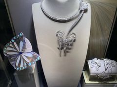 -梵克雅宝(国贸商城店)