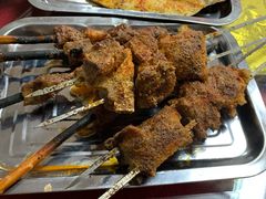 -布尔津河堤夜市