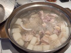 -烹然四季椰子鸡火锅(姚家园万象汇店)