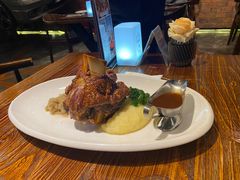 -1886德国汽车餐厅(外滩十六铺码头店)