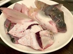 脆肉鲩鱼头-正能量脆肉鲩火锅