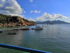 -那琴半岛地质海洋公园