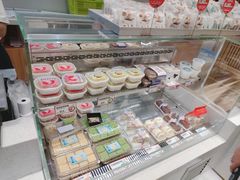 -滋府糕点(学府凯德店)