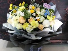 -拾花记花艺·求婚·订婚·生日布置(高新店)