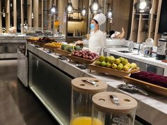 自助取餐区-上海临港美爵酒店·铃兰西餐厅