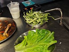 -鹿鸣山草本茶香火锅(园西路店)