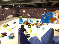 -MINI MARS KIDS CLUB亲子家庭中心(长宁天山店)