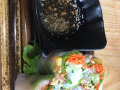 越南蜜桃大虾米纸卷-越谜·越南餐厅(长白店)