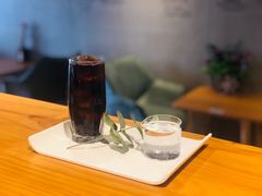 -ZING COFFEE 镜咖啡