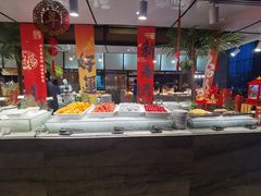 -飨食汇全日制餐厅·昆山皇冠假日酒店(九方店)
