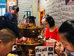 -巴四老城区炭火蛙锅(张江店)