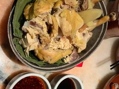 古法泉水叫花鸡-桂满陇·景观餐厅(新世界店)