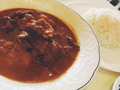 咖喱牛腩-翠华餐厅(山顶道店)