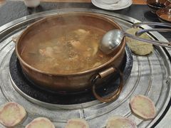 -阿山卓·野生菌火锅·纳西火塘烤肉