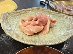 -臻牛烤肉